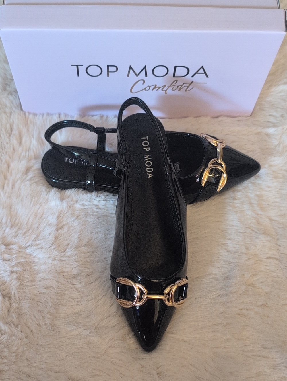 Top Moda Black Patent Slingback Flats Pointed Toe Gold Hardware Size: 6